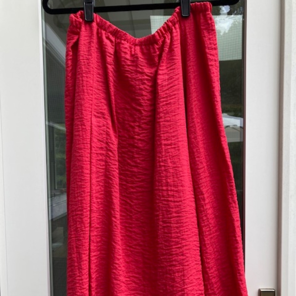 Artist Skirt